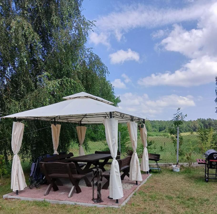 Appartement Wynajem Pokoi Wiki à Mikołajki Extérieur photo