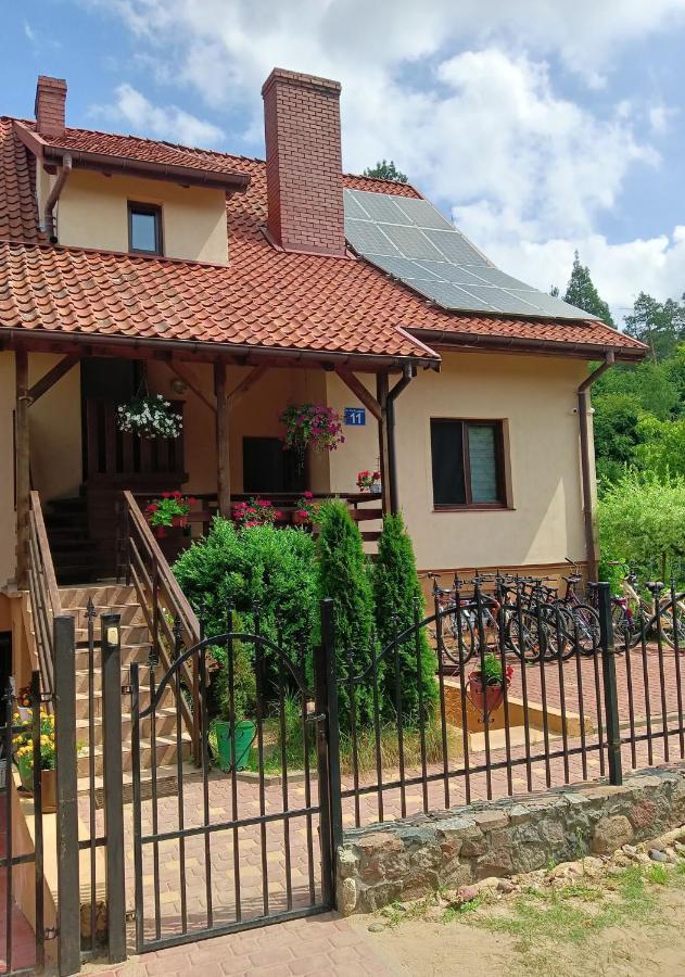 Appartement Wynajem Pokoi Wiki à Mikołajki Extérieur photo